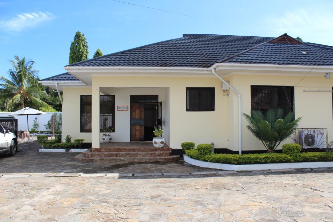 Idc Guest House Bagamoyo Exterior photo