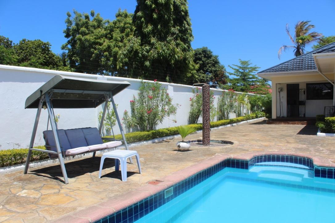 Idc Guest House Bagamoyo Exterior photo